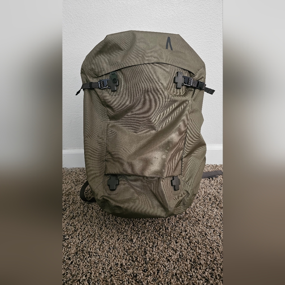 Boundary Supply Arris Travel Pack 35L